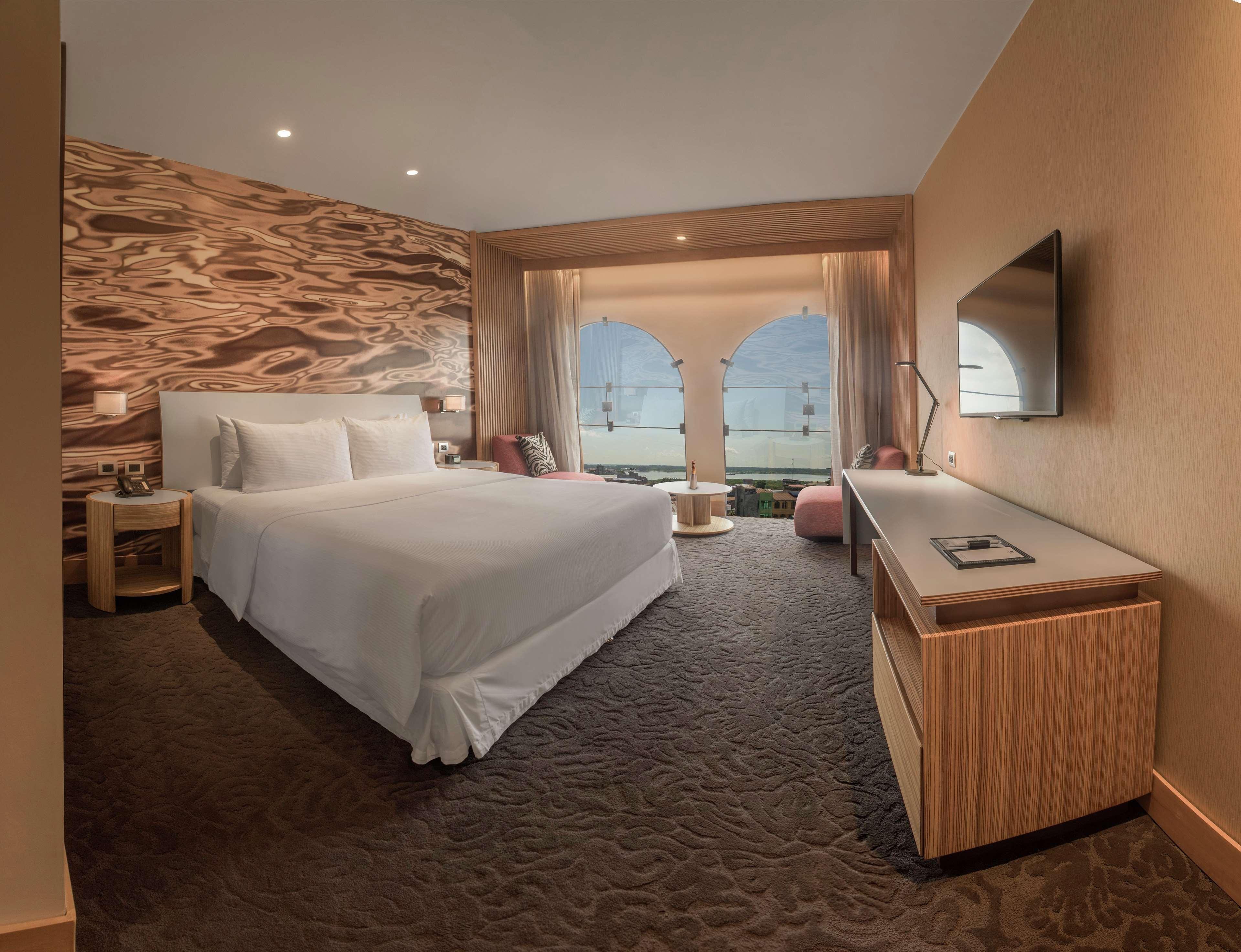 Hotel Doubletree By Hilton Iquitos Exteriér fotografie