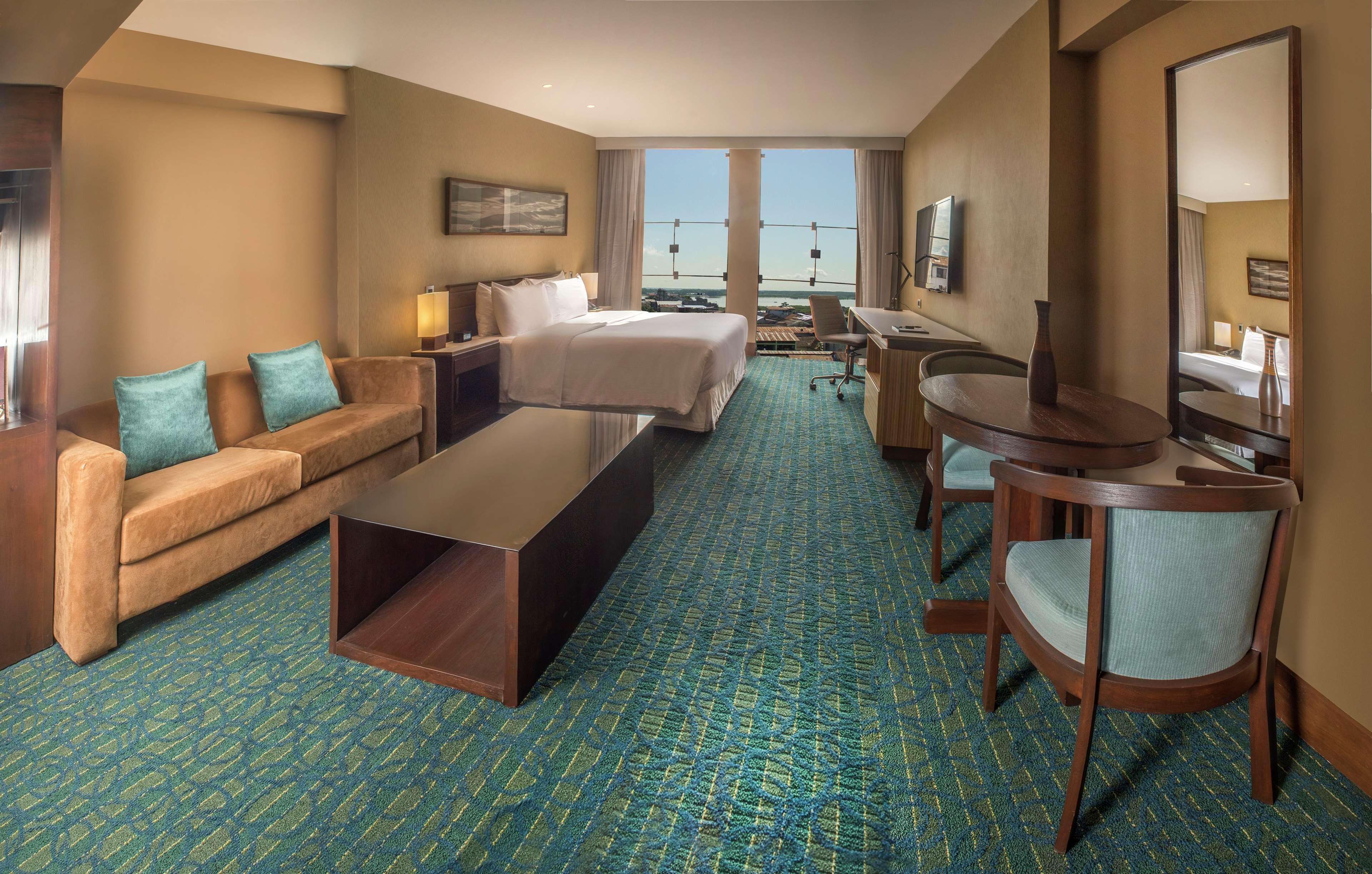 Hotel Doubletree By Hilton Iquitos Exteriér fotografie